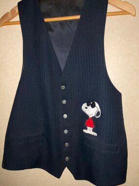Vintage 90s Peanuts  Snoopy  Joe Cool Pinstripe Vest Too Cute! Guetta Brothers